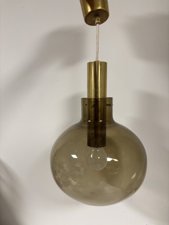 Image 1 of Suspension vintage originale conçue par Hans-Agne Jakobsson, fonctionnant au gaz de combustion et en laiton.