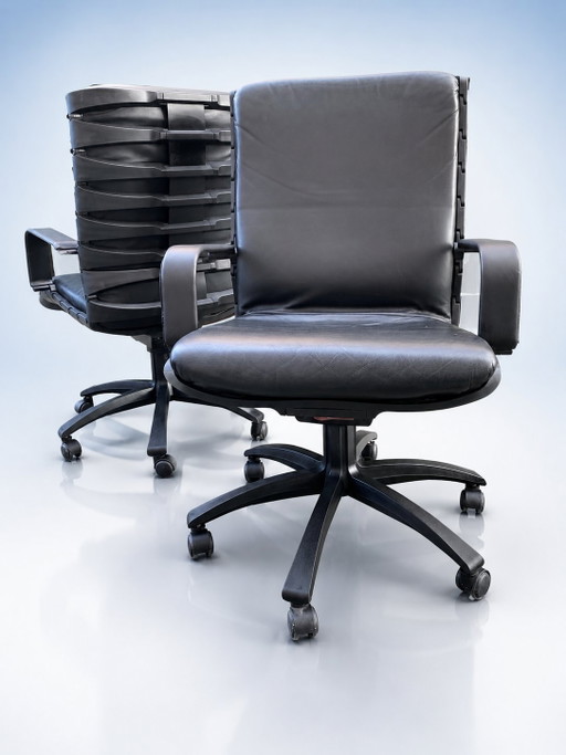 2 x PORSCHE DESIGN Poltrona Frau bureaustoelen