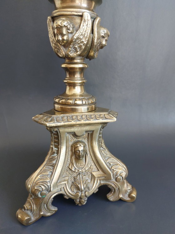 Image 1 of Candelabro da cappella in bronzo del XIX secolo