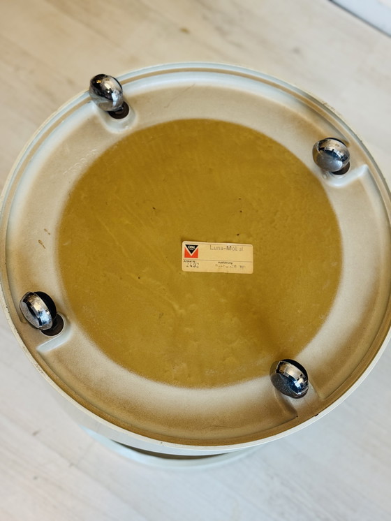 Image 1 of Vintage space age side table ‘LUNA’ – Opal Möbel, jaren ’60