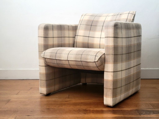 Postmodernistische clubfauteuil met geruite bekleding, jaren 80 – Textile