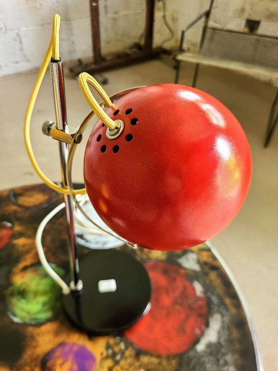 Image 1 of Großer 60er Jahre Aluminor Eyeball - restauriert rot glitzernd Pop Space Age