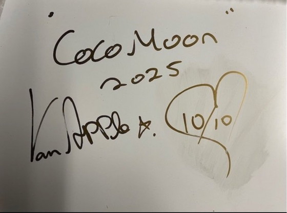 Image 1 of Artwork Coco Moon N*5 - Artist Van Apple.