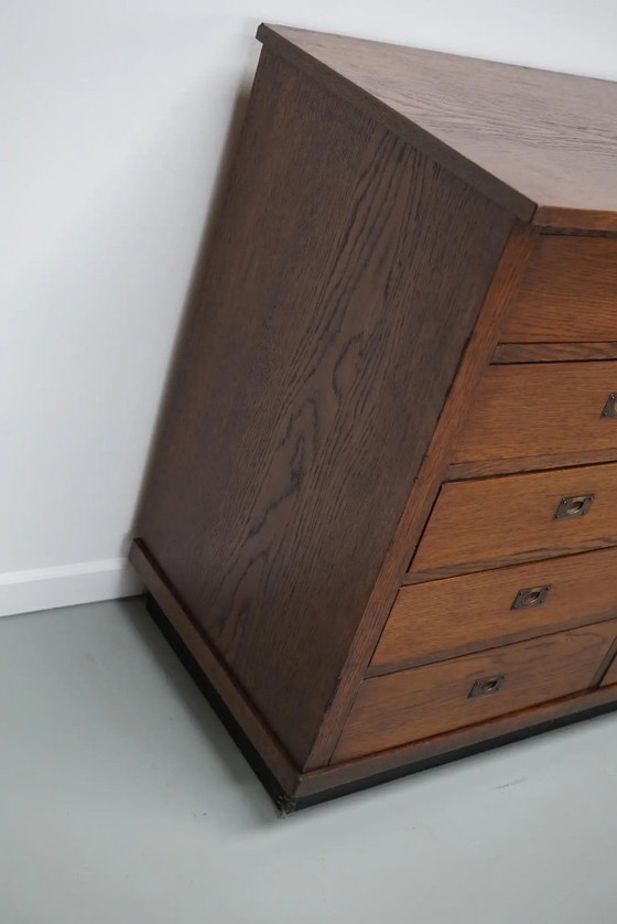 Image 1 of Großer Art-Deco-Apothekerschrank/Aktenschrank oder Sideboard aus niederländischer Eiche, 1930er Jahre