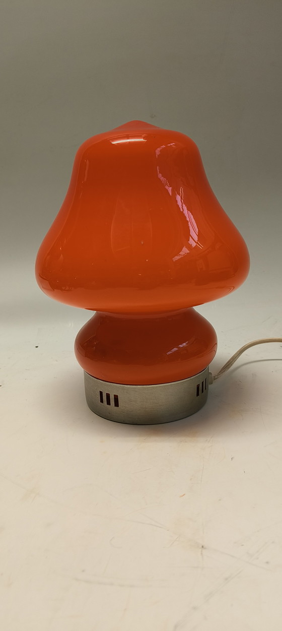 Image 1 of Lampe de table vintage en verre orange de style Murano, évoquant l'ère spatiale