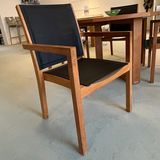 Image 1 of Manutti Siena Gartentisch mit Gartenstuhl (4er-Set)