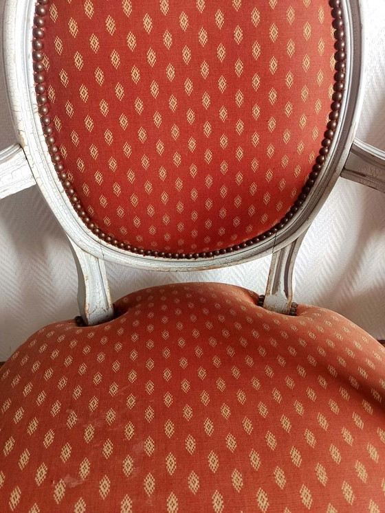 2x Louis XVI Medallion Cabriolet Armchairs – Wood (photo 8 of 15)