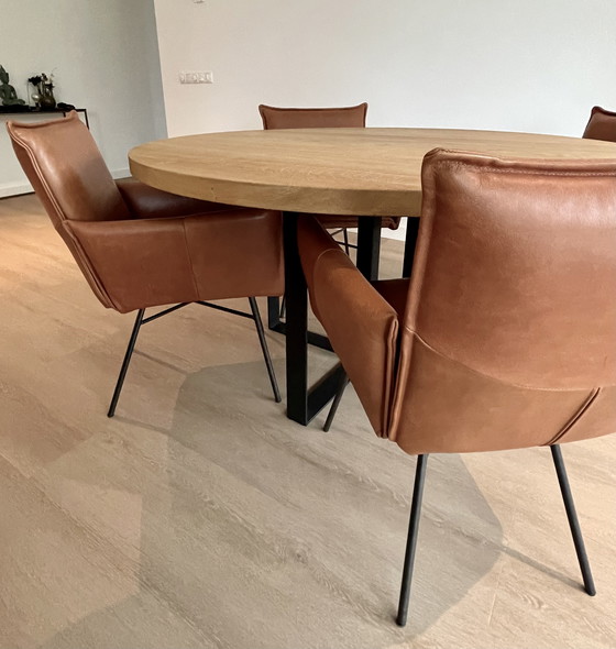 Image 1 of Jess Design Dining Table Round 145 Cm Solid Oak Leaf