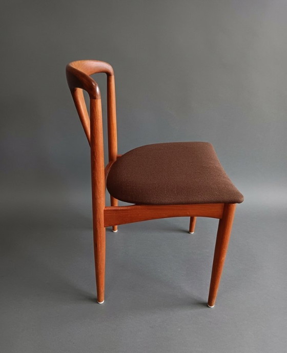 Image 1 of Juego de 4 sillas de comedor Johannes Andersen - Diseño danés en teca