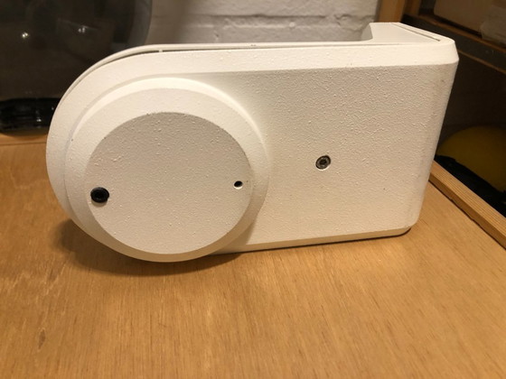 Image 1 of 2x Lampada da esterno Philips a sfera diametro 28 cm, sfere (trasparenti) su staffe da parete in metallo bianco