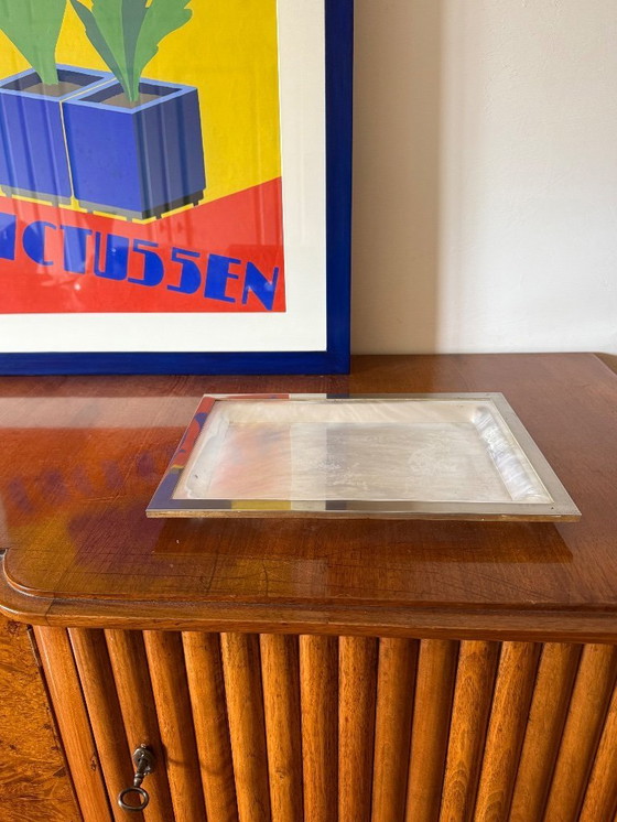 Image 1 of Hollywood Regency dienblad van messing en lucite met imitatieparelmoer, Italië, jaren 70.