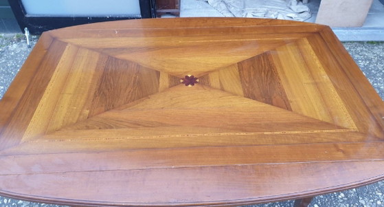 Image 1 of Exclusive Italian dining table with intarsia inlay