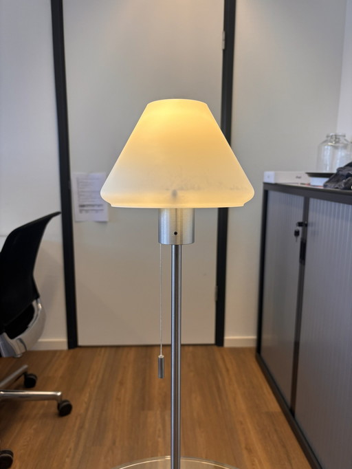 Side Table With Lamp