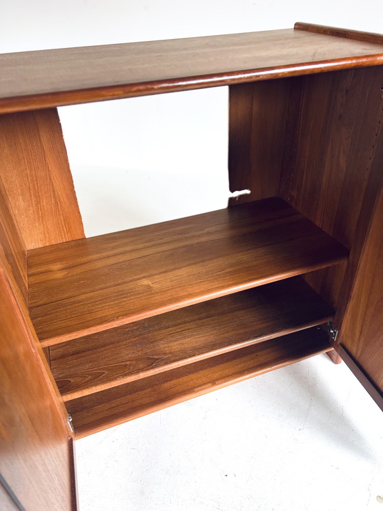 Image 1 of Vintage Deens sideboard, Dyrlund ‘70