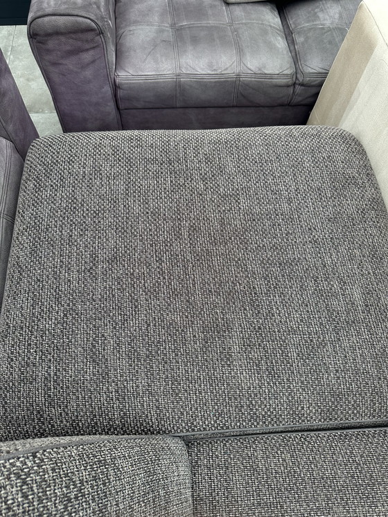 Image 1 of Hocker mit Stauraum