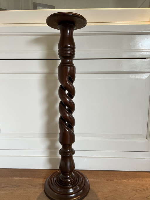 Massief handgedraaide Piedestal/plantentafel 96 cm hoog