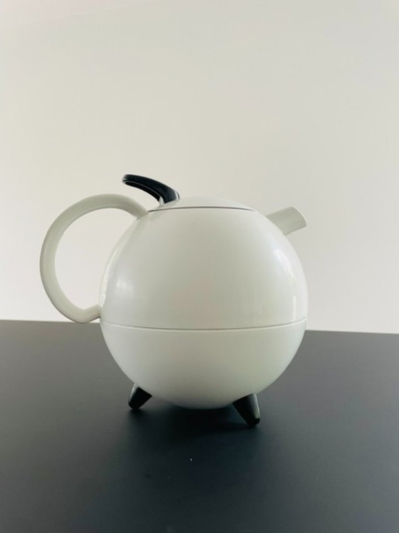 Image 1 of Bouteille isotherme Leifheit Galileo – Hans Erich Slany – un classique du design postmoderne