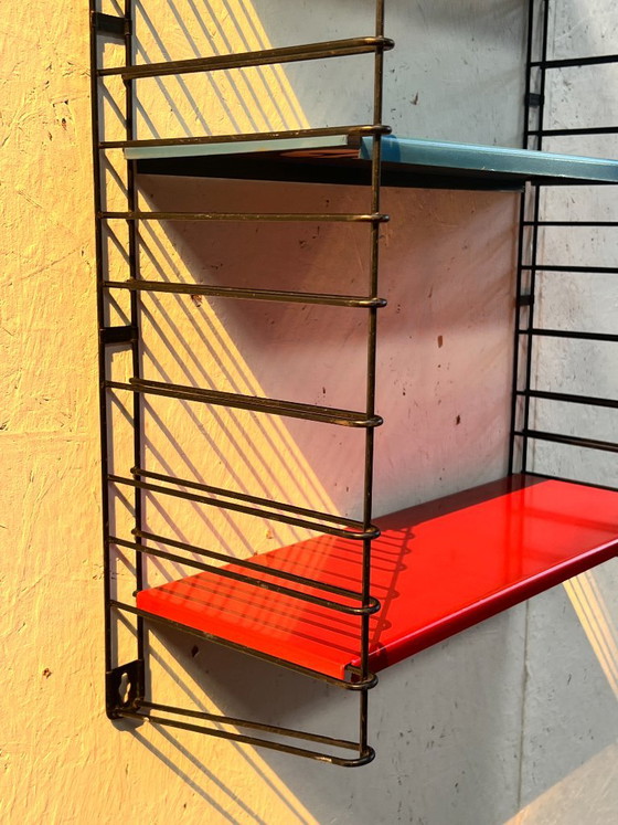 Mobiletto da parete vintage Tomado, 1960, Paesi Bassi – Scaffali a muro, Metal (photo 6 of 10)