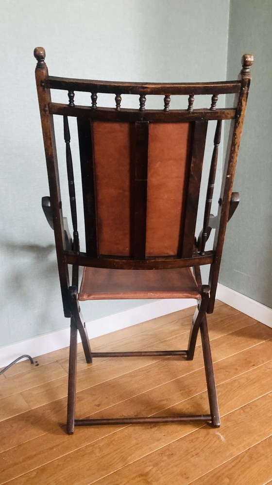* Antieke Engelse militaire campagnestoel / safaristoel – Hout & tuigleer – ca. 1900 – Klapstoelen, Wood (photo 4 of 7)