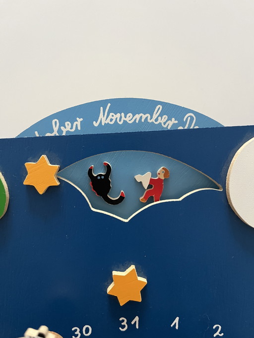 Kosmischer Jahreskalender, Weltzeituhr von Atelier Lila