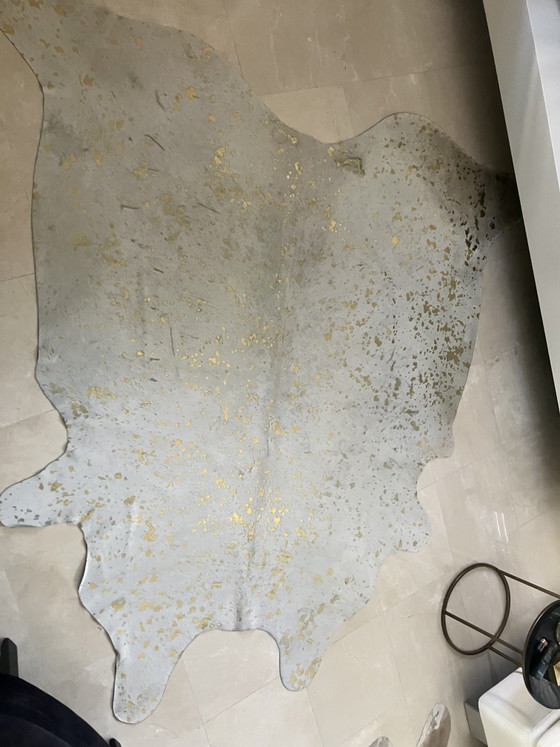 Image 1 of Koeienhuid vloerkleed goud/beige
