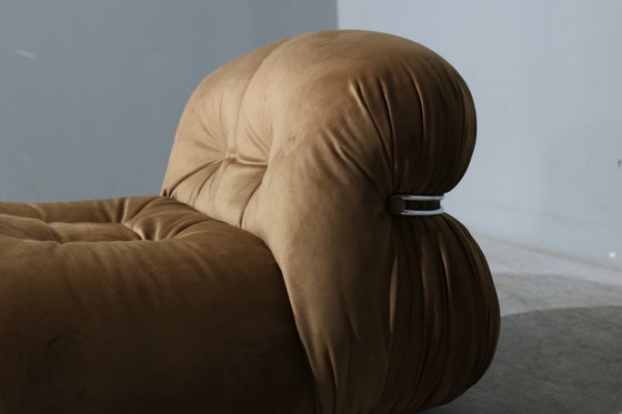 Image 1 of Loungefauteuil en voetenbank van Afra & Tobia Scarpa voor Cassina, jaren 70.