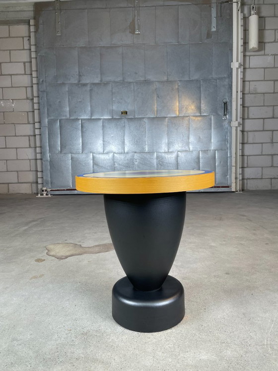 Zanotta, Lipari Coffee table By Sottsass (Stock: 2) – Metal, Plastic (photo 2 of 7)