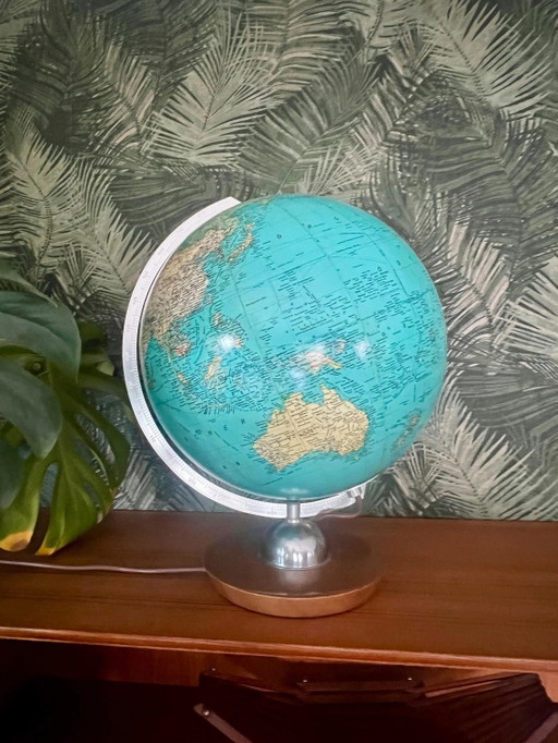 Vintage JRO Verlichte Wereldbol – Glazen Bol jaren 50/60 – Teakhouten Voet – Mid Century – Verlichte Wereldbol – Schaal 1:40 Mil