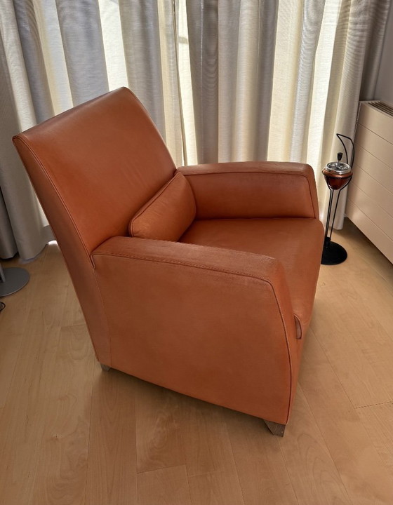 Image 1 of Set di 2 poltrone a panca in pelle, colore cognac.