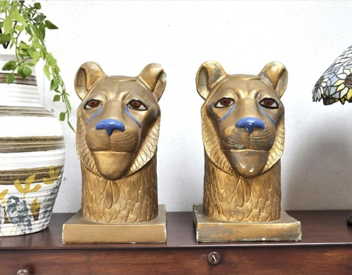 Têtes de tigre égyptiennes vintage.
