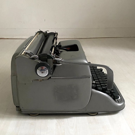 Image 1 of Remington Super Riter Schreibmaschine aus den 1950er Jahren