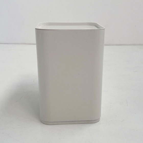 Image 1 of White Laundry Bin by Anna Castelli for Kartell, 1970s