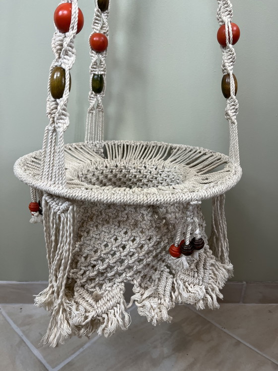 Image 1 of Suspension en macramé vintage