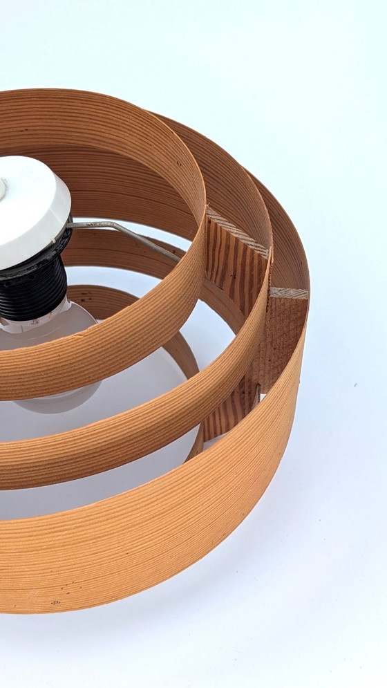 Image 1 of Ciondolo in legno di pino di Hans-Agne Jakobsson