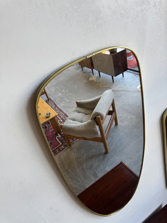 Image 1 of 1970er Jahre Spiegel mit Messingrahmen - Otto Versand Classic