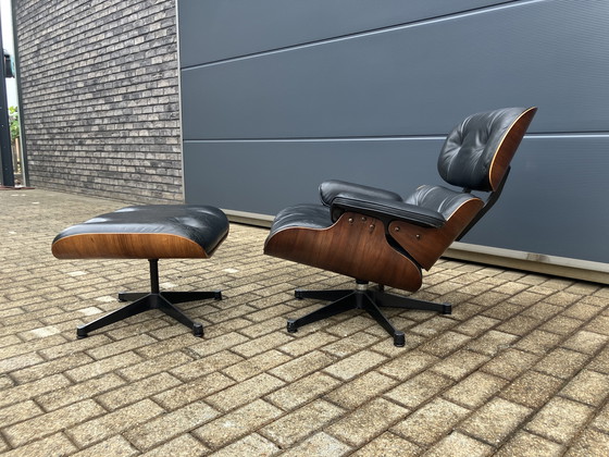 Image 1 of Sillón Eames de Herman Miller by Vitra con otomana. ¡De 1983 con factura! Rio Palissander