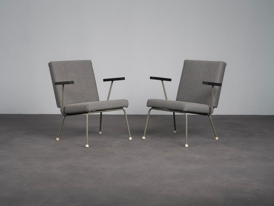 Twee fauteuils model 1401 van Wim Rietveld voor Gispen, Nederland, jaren 1950. – Metal (photo 2 of 10)