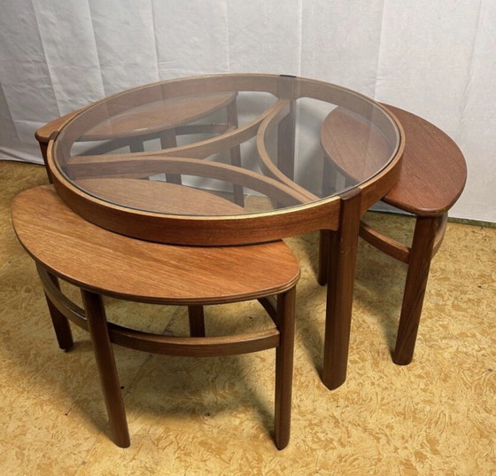 Image 1 of Tavolino da caffè Trinity in teak, stile retrò vintage di metà secolo, di Nathan, del 1960.