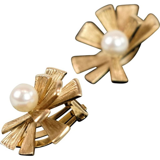 Paar vintage 14k gouden oorclips met gekweekte parel