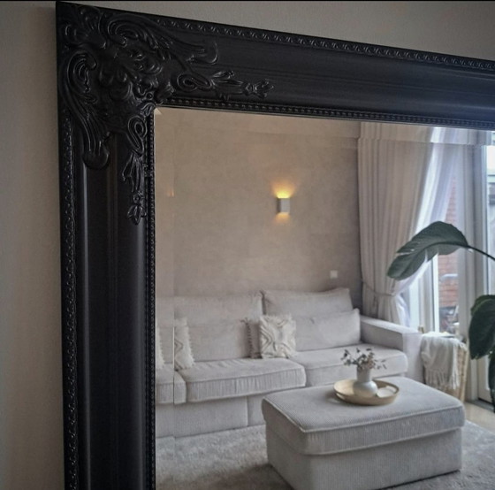 Image 1 of Grand miroir noir à facettes