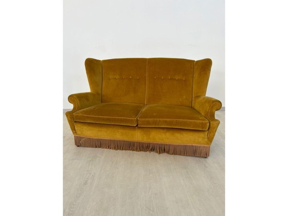 Image 1 of Two-seater sofa with fringes in ochre velvet (1960s)