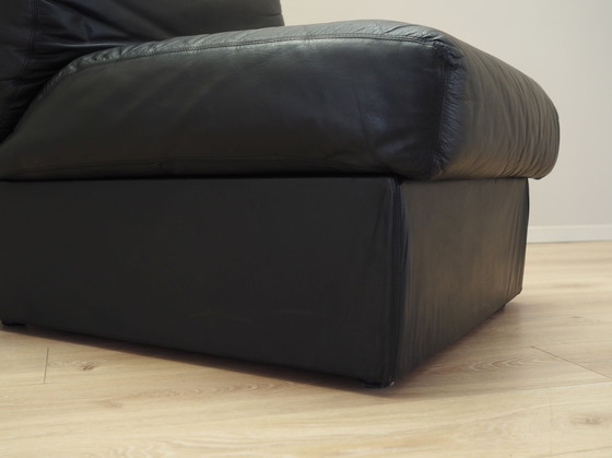 Image 1 of Fauteuil/pouf en cuir noir, Design italien, 1960S, Production : Italie