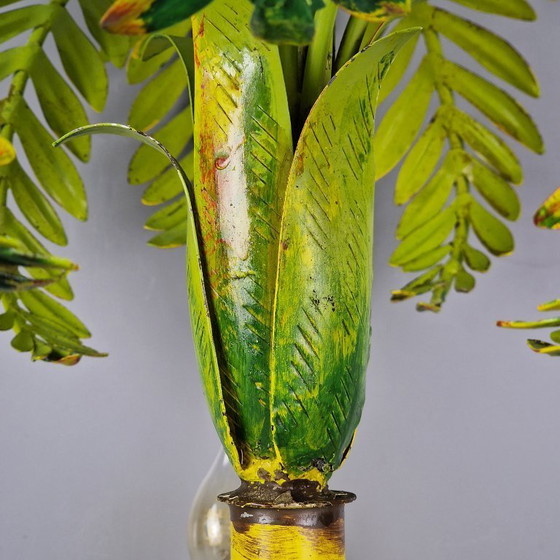 Image 1 of Vintage kroonluchter in palmboomstijl – faux bamboe, metaal, 5 armen – tropisch Hollywood Regency design