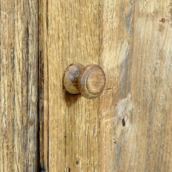 Image 1 of Petit meuble en chêne, vers 1820