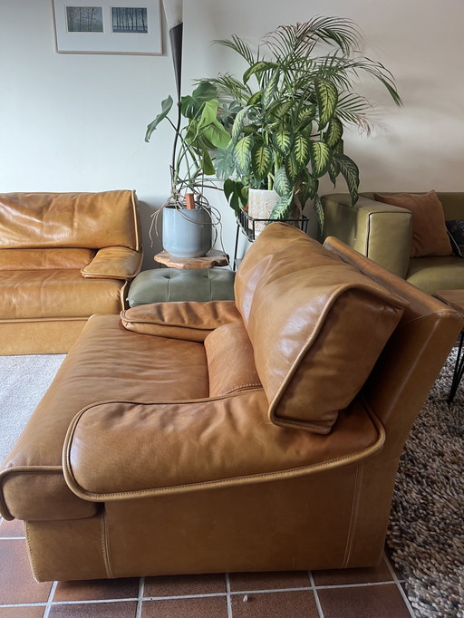 Sofá coñac/camello, diseño de los años 70/80