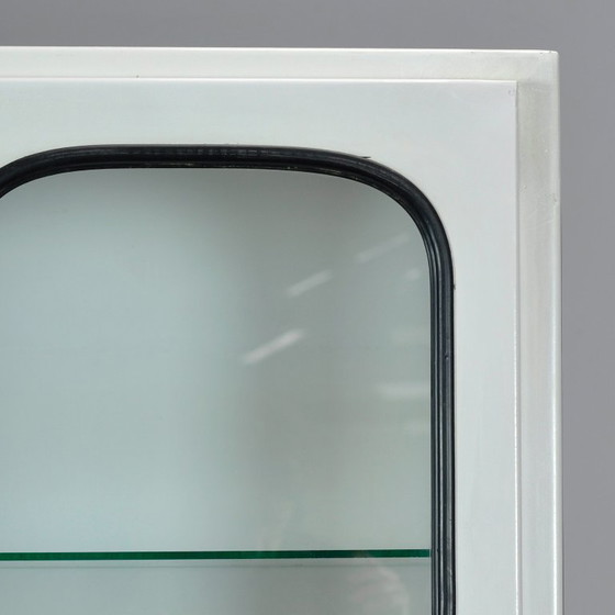 Armoire médicale vintage, années 1970, Vitrines, Verre, Fer, Blanc, Industrieel (photo 9 sur 10)
