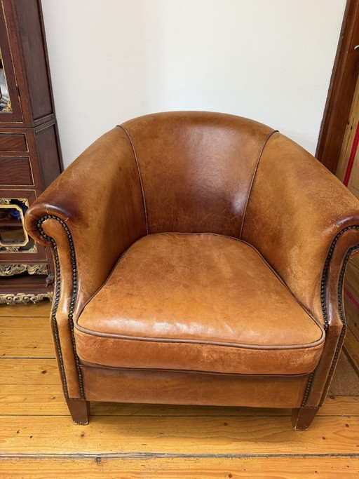 Vintage leather club chair 2x