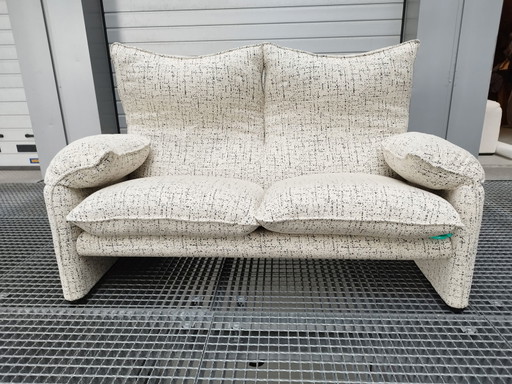 Cassina Maralunga sofa