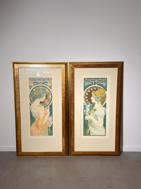 D'après Alphonse Mucha – Primevère et Plume – Ensemble de deux lithographies en couleurs encadrées (photo 7 of 10)