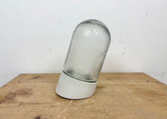 Image 1 of Applique vintage in porcellana bianca, anni '70